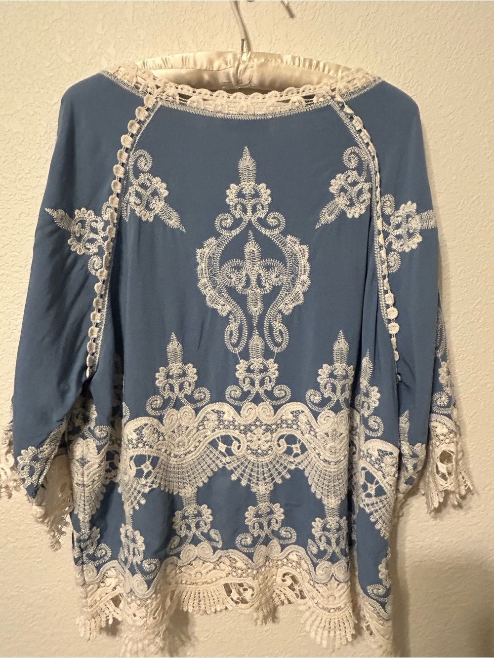 NorthStyle Blue & White Embroidered Lace Trim Bohemian Top - Women's Size L - Picture 5 of 11